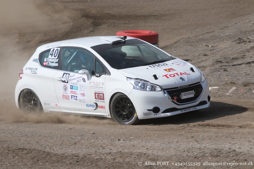 Morten Fuhlendorf’s Peugeot 208 var næsten jomfruelig hvid her ved DM 1